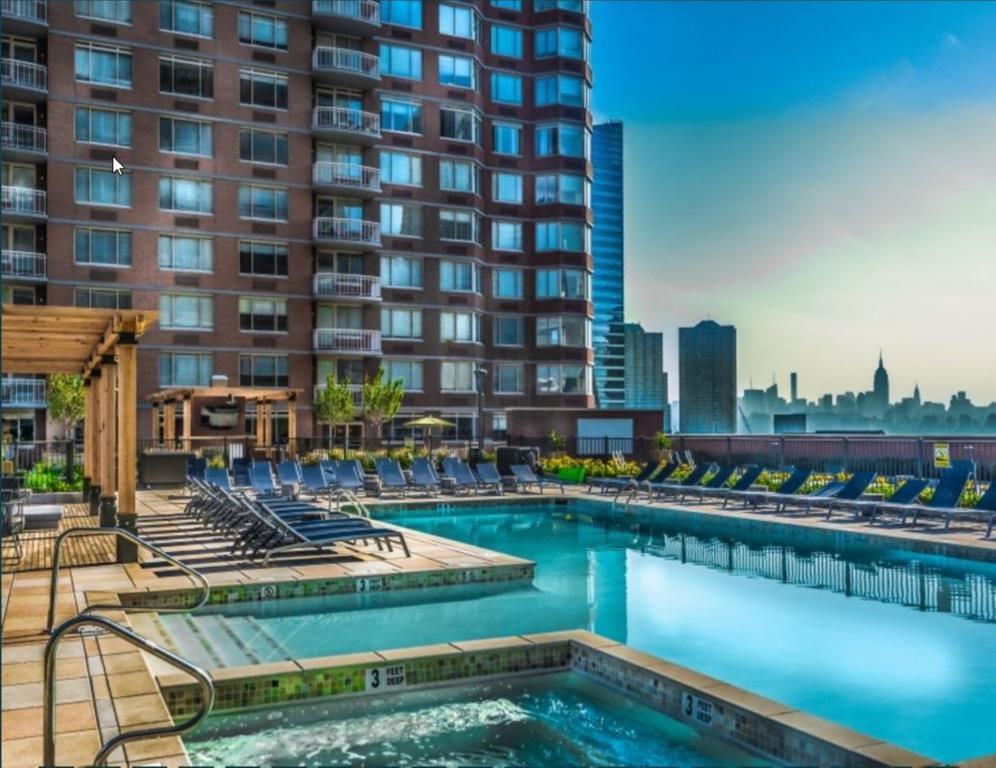 Bluebird Suites Near Newport Centre Jersey City Exteriör bild