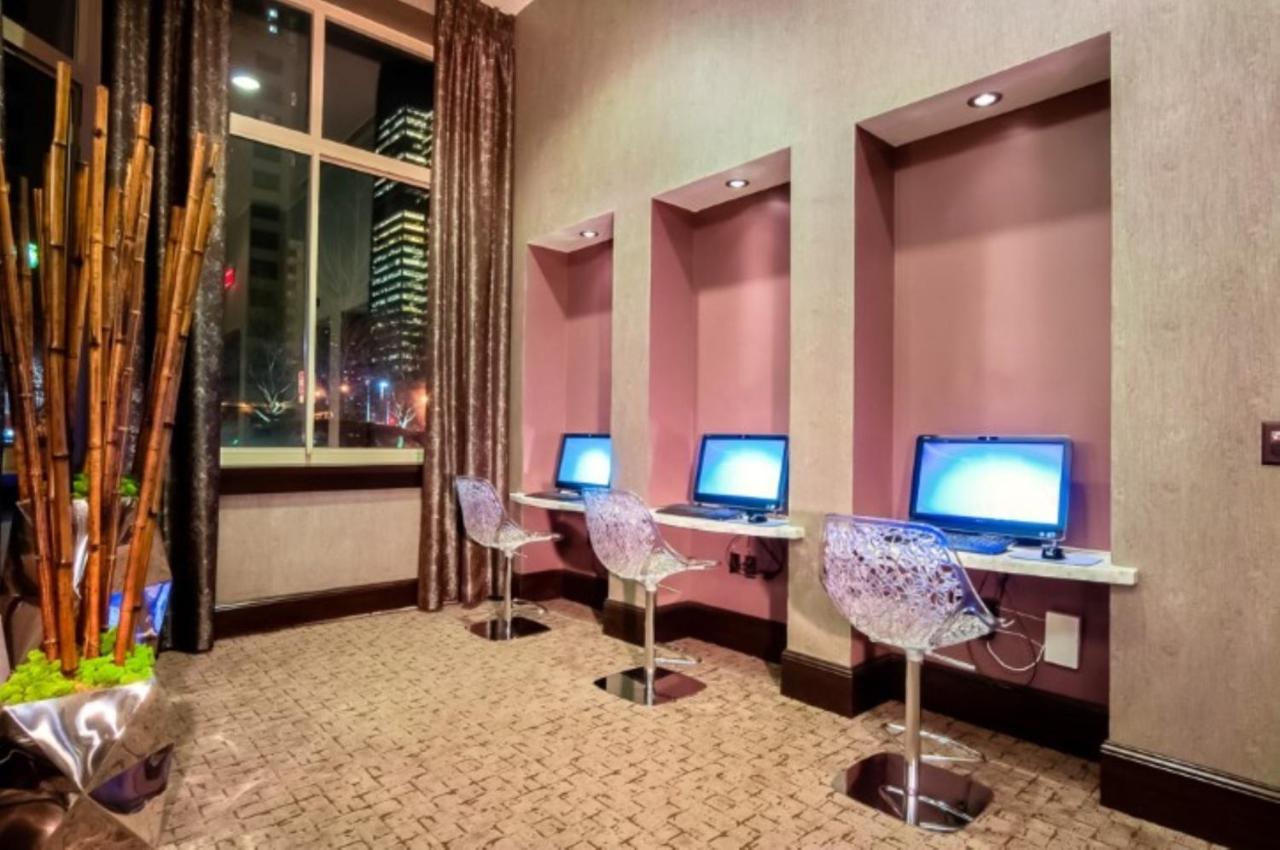 Bluebird Suites Near Newport Centre Jersey City Exteriör bild