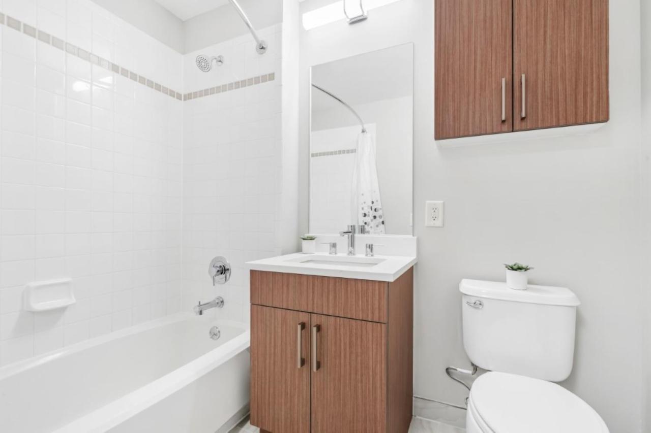 Bluebird Suites Near Newport Centre Jersey City Exteriör bild